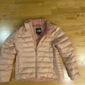The North Face Women's Beautiful Pink Puffer Jacket. SZ Large
